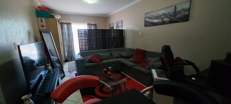 1 Bedroom Property for Sale in Vredenhof Sh Free State
